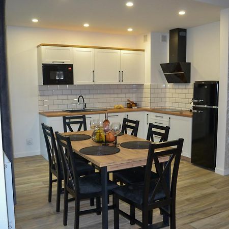 Apartament Caloroczny Bieszczadzka Gawra Устшики Долне Екстериор снимка