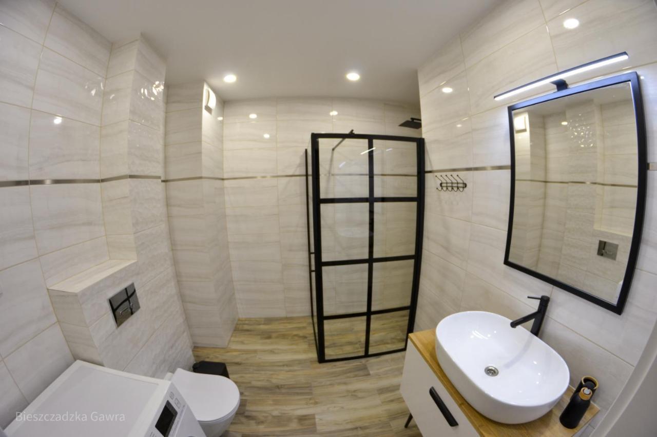 Apartament Caloroczny Bieszczadzka Gawra Устшики Долне Екстериор снимка
