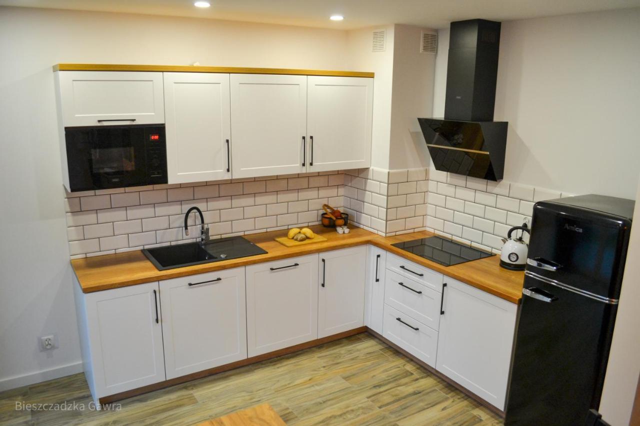 Apartament Caloroczny Bieszczadzka Gawra Устшики Долне Екстериор снимка
